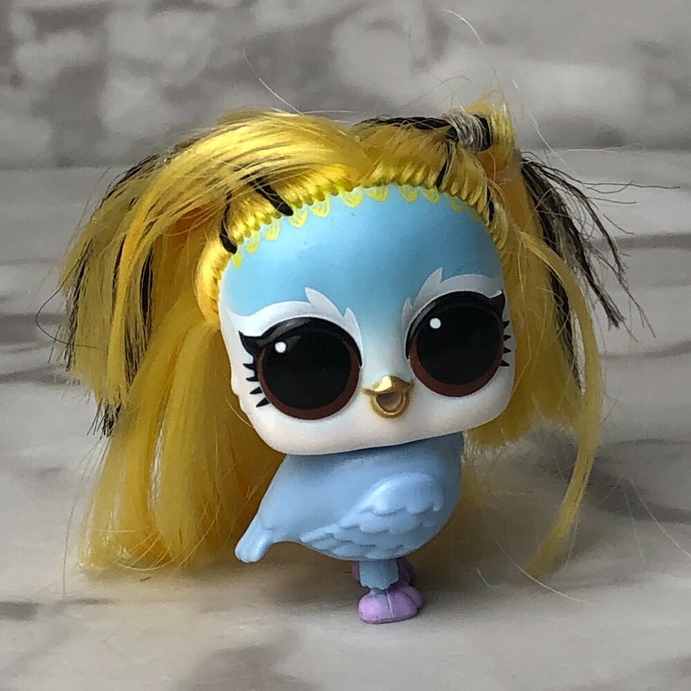 L.O.L. Surprise Remix Pets Rappakeet Parakeet Bird Doll